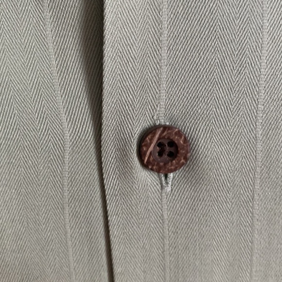 Tommy Bahamas Embroidered Shot in the Dark Golf Size Medium 100% Silk Hawaiian - Picture 4 of 9